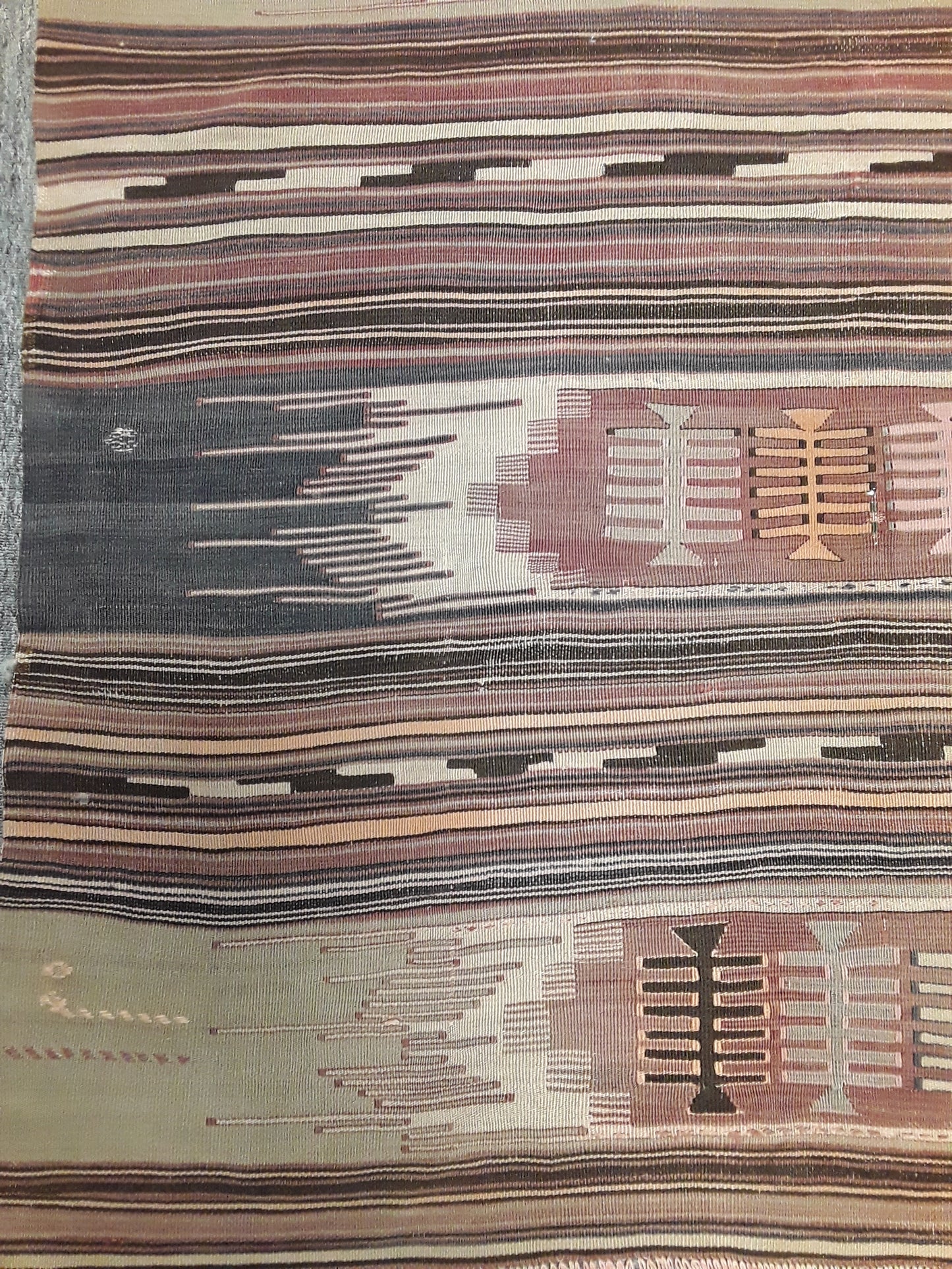 Antique kilim