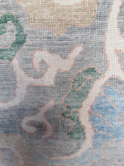 Handwoven Floral Wool Uşak Rug