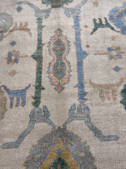 Handwoven Wool Anatolian Uşak Rug with Animal Figures