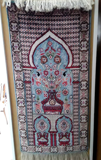 Silk carpet